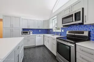 1607 Emerald Dr, Emerald Isle, NC 28594 - Photo 21