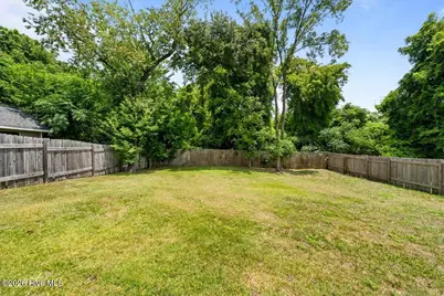 745 W Illinois Avenue, Southern Pines, NC 28387 - Photo 5