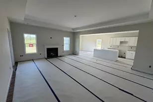 238 Ashley Hts Dr, Aberdeen, NC 28315 - Photo 5