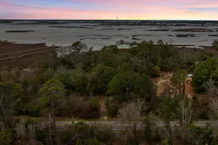 10022 Coast Guard Rd, Emerald Isle, NC 28594 - Photo 1