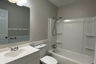 910 Winchester Rd, Jacksonville, NC 28546 - Photo 13