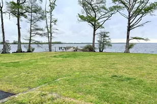 1221 Riverside Ave, Elizabeth City, NC 27909 - Photo 3