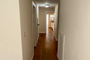 704 E 3rd St, Greenville, NC 27858 - Photo 9