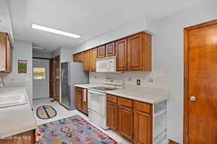 528 Pinehurst Cir, Hampstead, NC 28443 - Photo 21