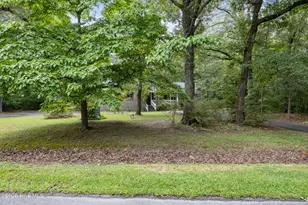 528 Pinehurst Cir, Hampstead, NC 28443 - Photo 5