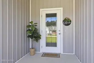 543 Park Meadows Dr, Newport, NC 28570 - Photo 3