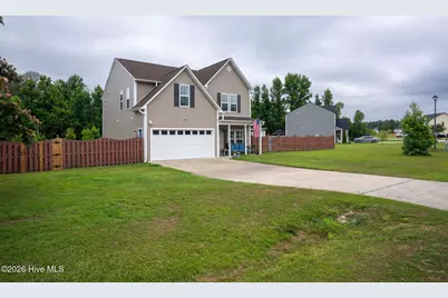 108 Willard Way, Beulaville, NC 28518 - Photo 3