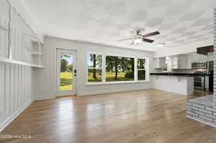 1705 River Dr, Morehead City, NC 28557 - Photo 5