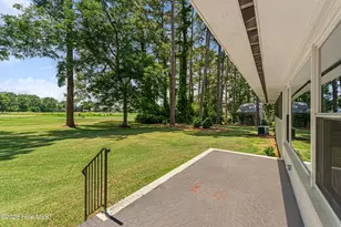 1705 River Dr, Morehead City, NC 28557 - Photo 31