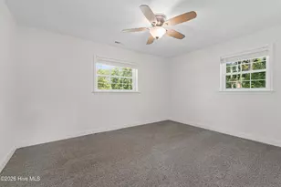 1705 River Dr, Morehead City, NC 28557 - Photo 21