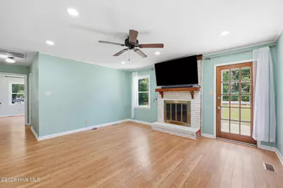 5987 Brookcliff Road, Fayetteville, NC 28304 - Photo 5