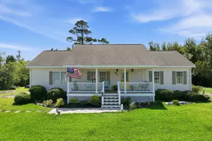 202 Willis Dr, Harkers Island, NC 28531 - Photo 3