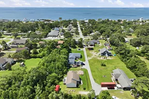 202 Willis Dr, Harkers Island, NC 28531 - Photo 17
