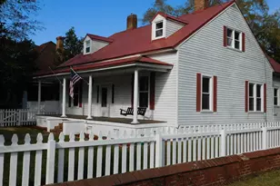 324 E Church St, Laurinburg, NC 28352 - Photo 1