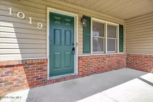 1019 Blue Leaf Pl, Jacksonville, NC 28546 - Photo 3