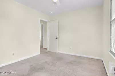 1019 Blue Leaf Place, Jacksonville, NC 28546 - Photo 25
