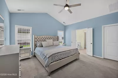 407 Weatherford Drive, Jacksonville, NC 28540 - Photo 5