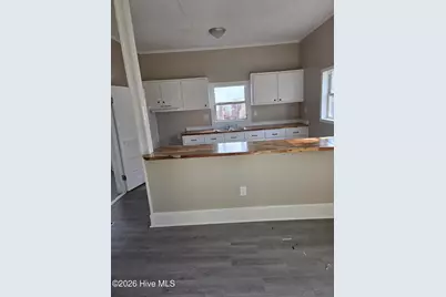 109 E Grainger Avenue, Kinston, NC 28501 - Photo 7