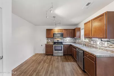 6538 Rustling Leaves Way, Wilmington, NC 28409 - Photo 13
