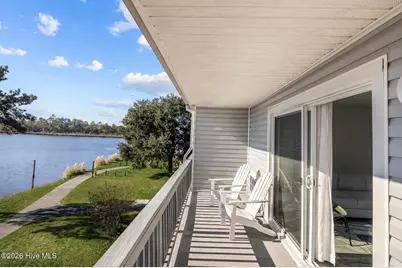 2213 Harbourside Drive, New Bern, NC 28560 - Photo 3