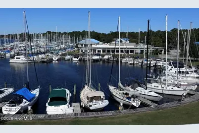 2213 Harbourside Drive, New Bern, NC 28560 - Photo 37
