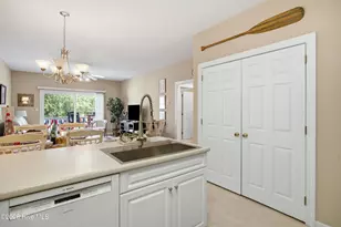 610 W Brown St, Southport, NC 28461 - Photo 13