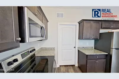 305 Cypress Avenue, Holly Ridge, NC 28445 - Photo 7