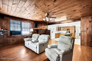 205 W Moore St, Southport, NC 28461 - Photo 7