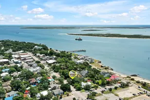 205 W Moore St, Southport, NC 28461 - Photo 33
