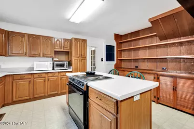 205 W Moore Street, Southport, NC 28461 - Photo 11