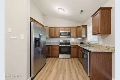 238 Plantation Oaks Drive, New Bern, NC 28560 - Photo 27