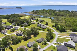 1129 Coral Reef Dr, New Bern, NC 28560 - Photo 57