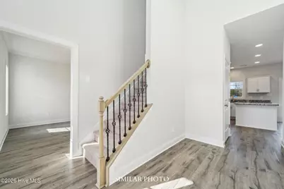 527 Appalachian Trail N, Jacksonville, NC 28546 - Photo 5