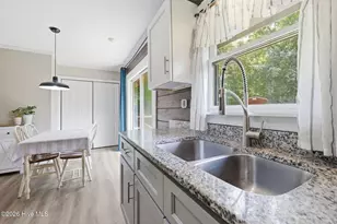 866 Mill River Rd, Jacksonville, NC 28540 - Photo 17