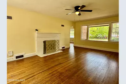 1912 E 4th Street, Greenville, NC 27858 - Photo 5
