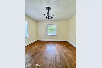 1912 E 4th Street, Greenville, NC 27858 - Photo 17