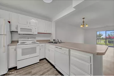 3603 Saint Johns Court #Unit B, Wilmington, NC 28403 - Photo 3