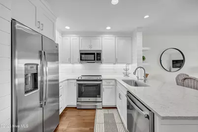 2307 N Lumina Avenue #Unit D, Wrightsville Beach, NC 28480 - Photo 3