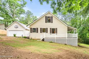 277 Tracy St, Blairsville, GA 30512 - Photo 1