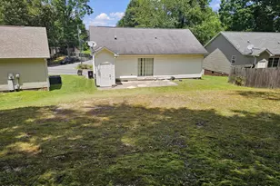475 Hillandale St NE, Concord, NC 28025 - Photo 3