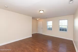 202 Lanieve Ct, Hubert, NC 28539 - Photo 7