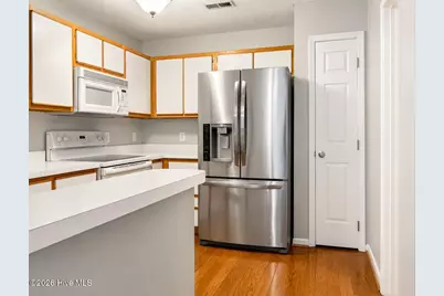 605 Spring Forest Road #E, Greenville, NC 27834 - Photo 9