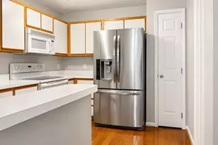 605 Spring Forest Rd, Greenville, NC 27834 - Photo 9