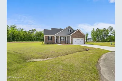 908 Freewoods Court, Jacksonville, NC 28546 - Photo 3