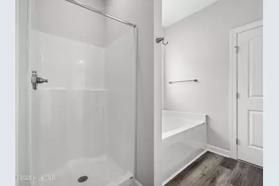 908 Freewoods Court, Jacksonville, NC 28546 - Photo 27
