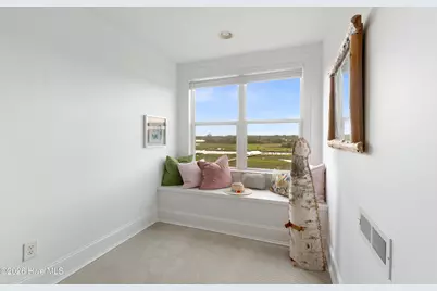 524 Shipmast Court & Slip #4, Beaufort, NC 28516 - Photo 33