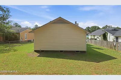 3323 Arrowhead Road, Spring Lake, NC 28390 - Photo 33
