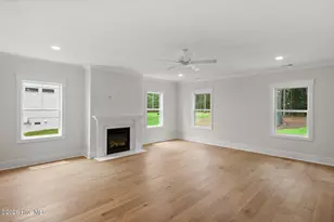 325 Tall Ships Ln, Hampstead, NC 28443 - Photo 19