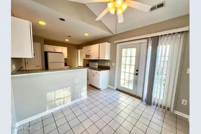 1006 Steeplechase Road, Wilmington, NC 28412 - Photo 9