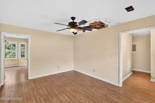 18 Pelican Point Rd, Wilmington, NC 28409 - Photo 5